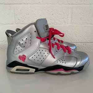 Air Jordan VI 6 Retro Silver “Valentines Day” Girls 6Y, fit Women’s 7.5 EUC